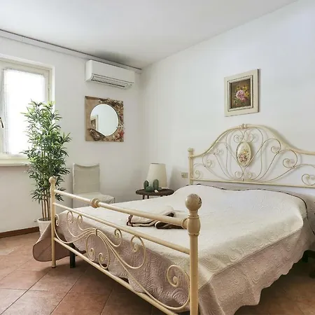 Apartment Soleado House
